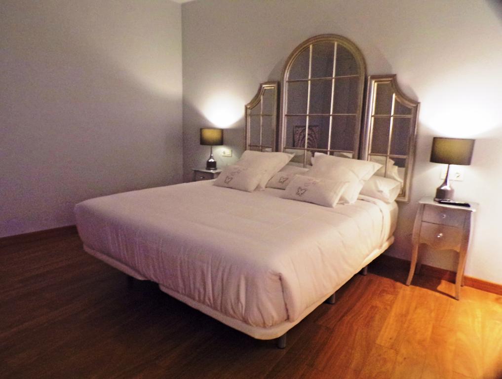 Los Amigos Vip Rooms Madrid Exteriör bild