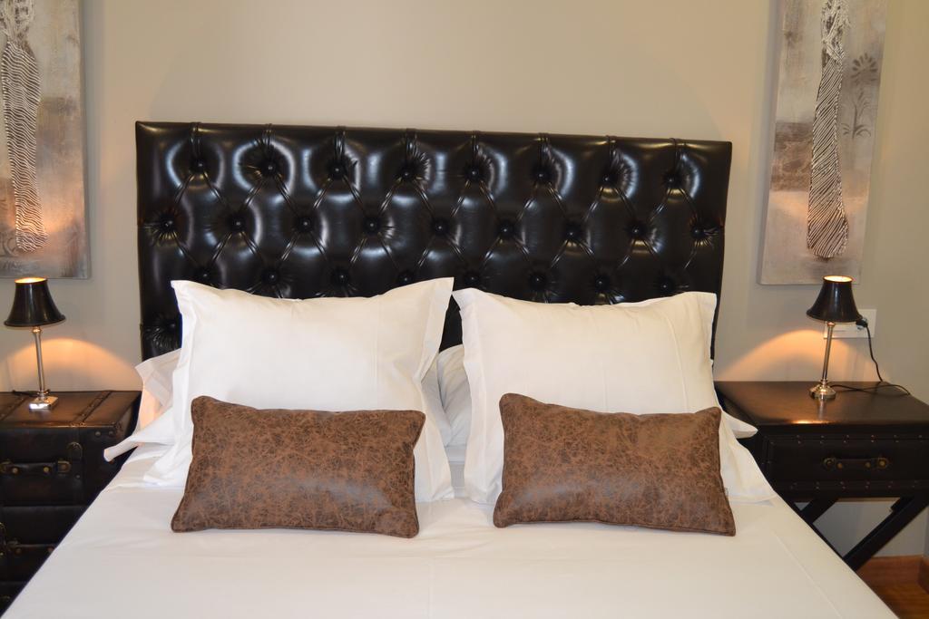 Los Amigos Vip Rooms Madrid Exteriör bild